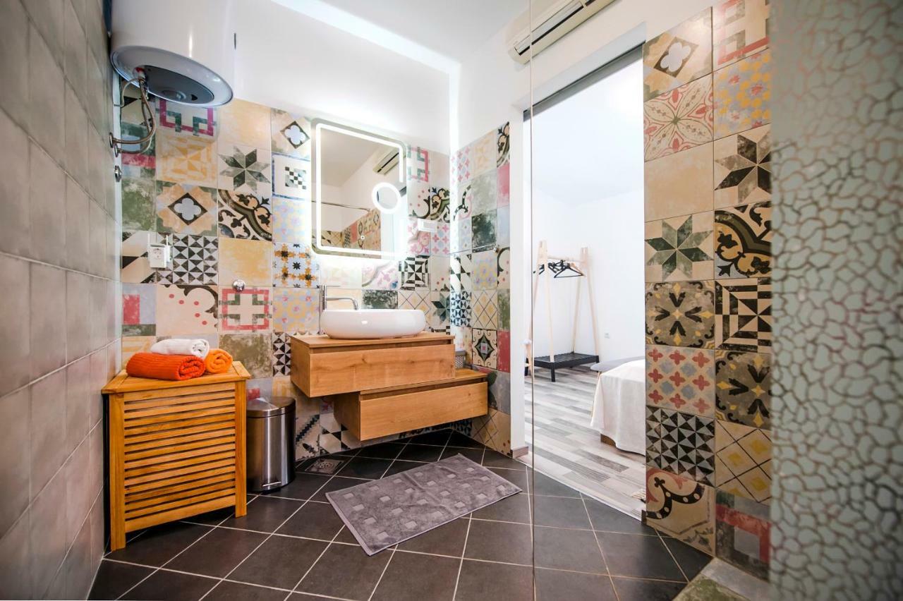 Paola Cozy Apartment Ровінь Екстер'єр фото