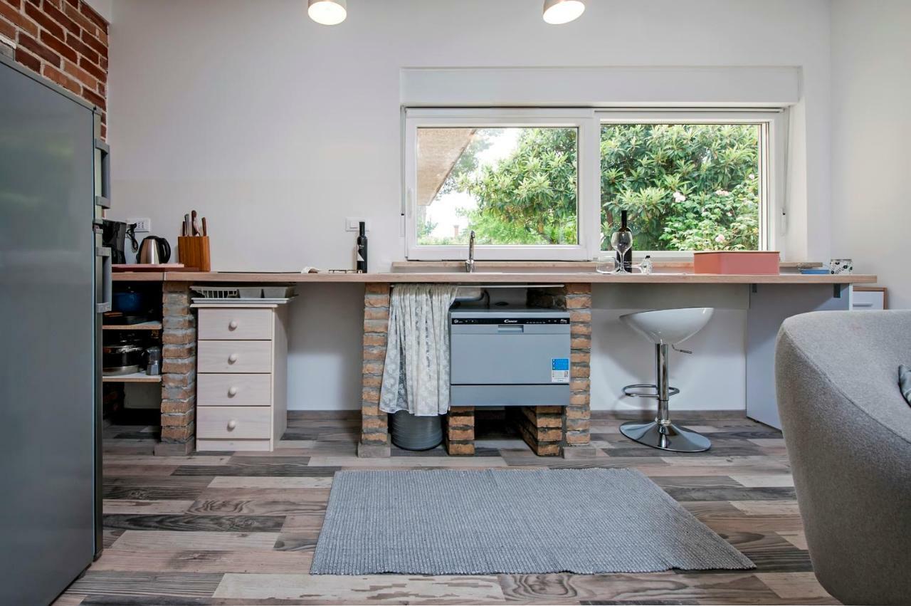 Paola Cozy Apartment Ровінь Екстер'єр фото